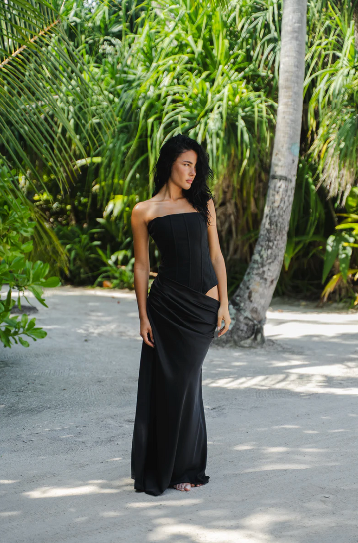 Huxley Gown - Black